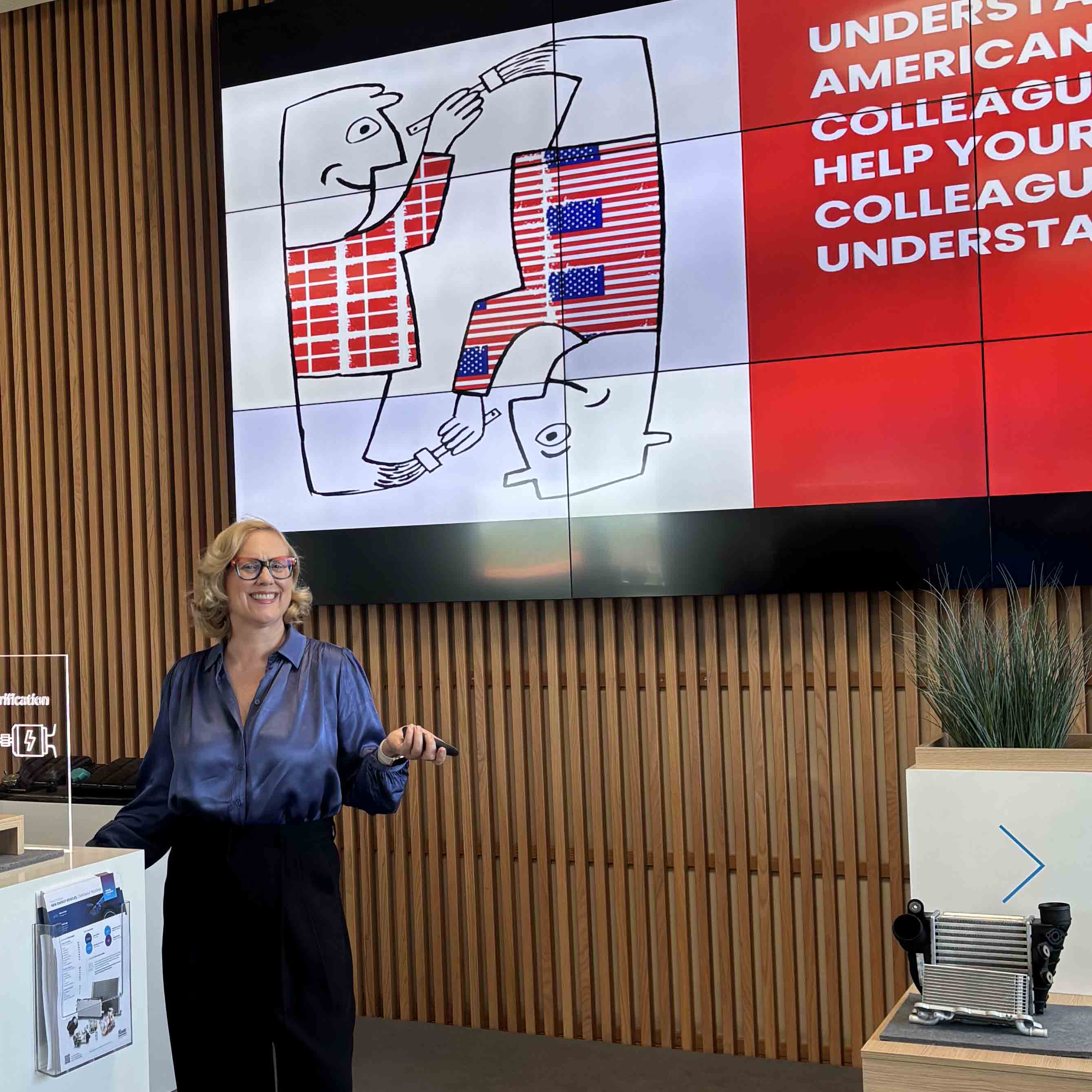 Kay Xander Mellish is an expert on Danish working culture and the cultural differences between Danes and Americans at work. Here she's speaking at an automotive parts supplier in Horsens, Denmark.